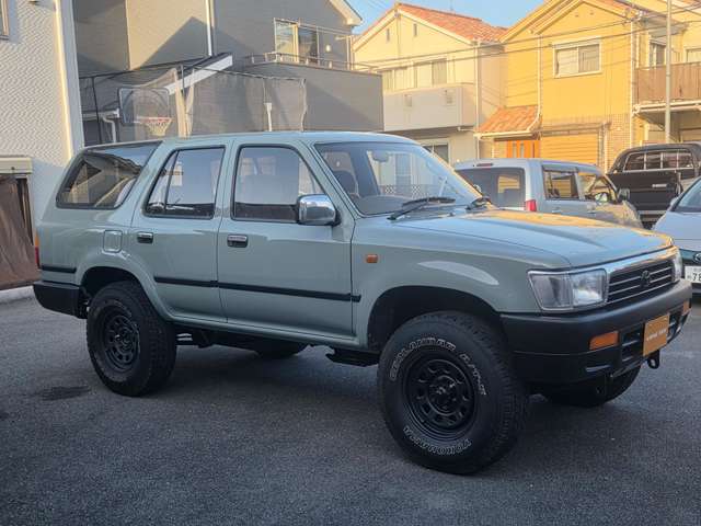 Toyota Hilux Surf 8