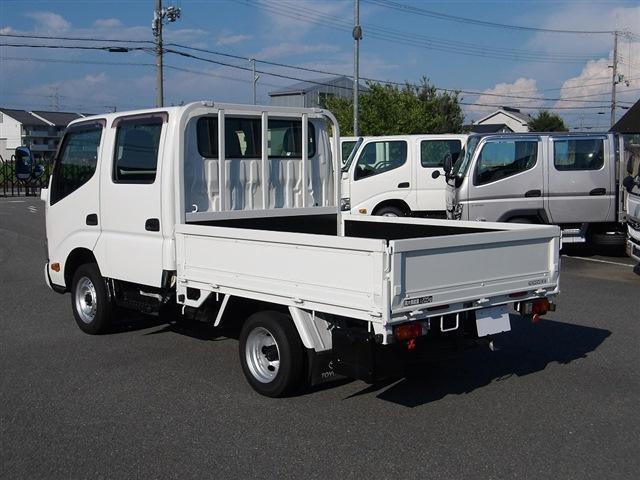 Toyota Toyoace 4