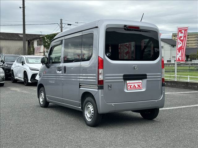 Honda N-VAN 4