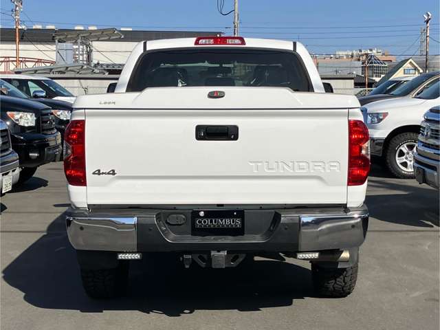 Toyota Tundra 9
