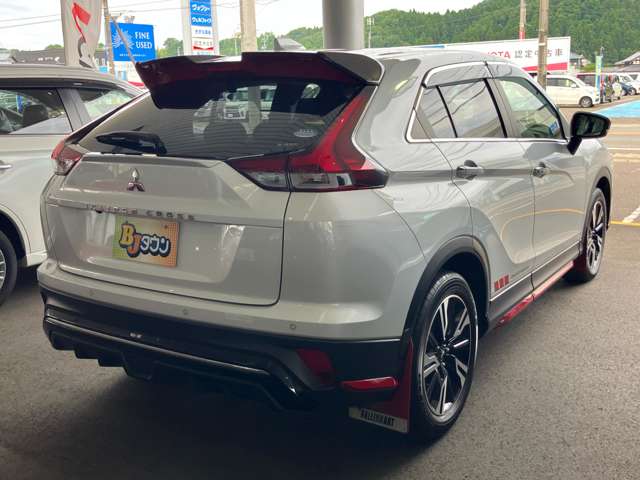 Mitsubishi Eclipse Cross 4