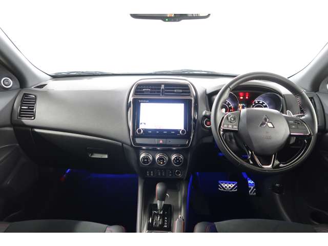 Mitsubishi RVR 12