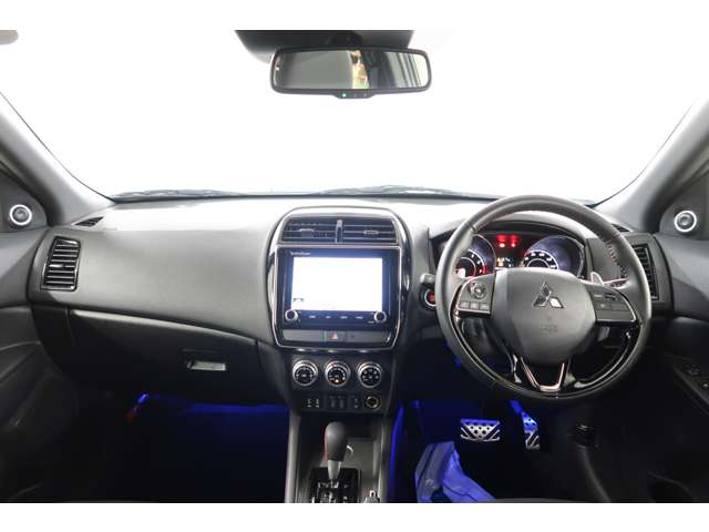 Mitsubishi RVR 2