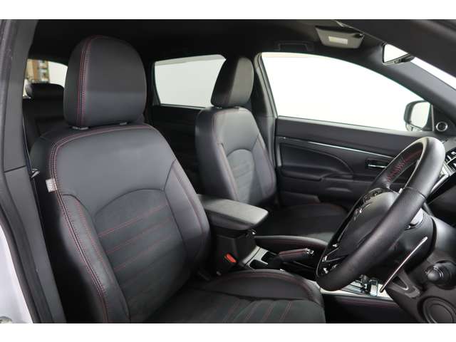 Mitsubishi RVR 4