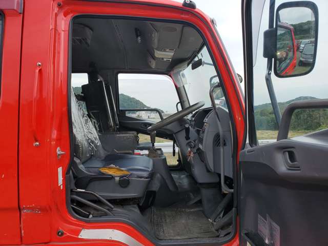 Mitsubishi Fuso Fighter 9