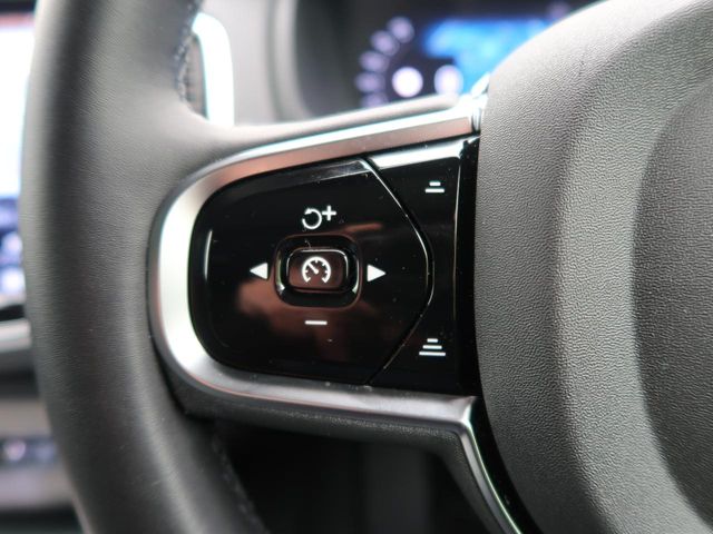 Volvo XC90 12