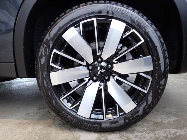 Mitsubishi Outlander 8