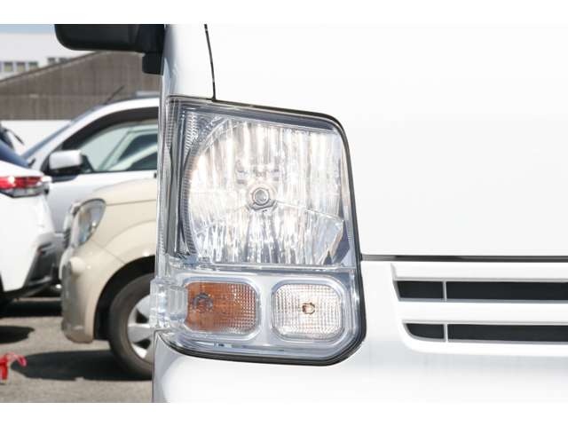 Nissan NV100 Clipper 3