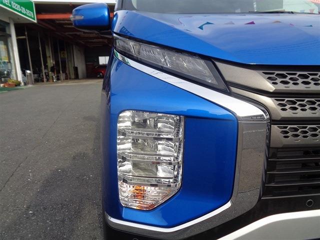 Mitsubishi eK X 6