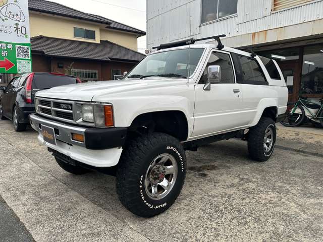 Toyota Hilux Surf 7