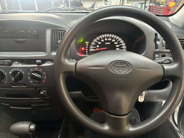 Toyota Probox Van 7