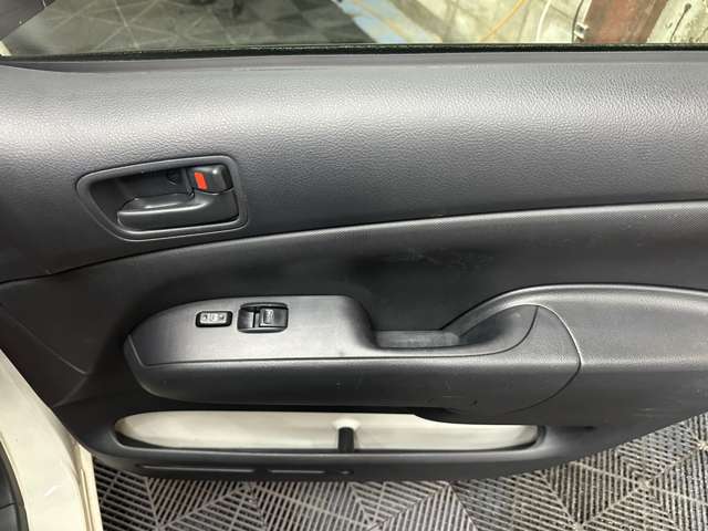 Toyota Probox Van 9