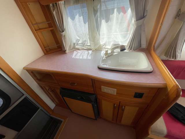 Mazda Bongo Truck 10