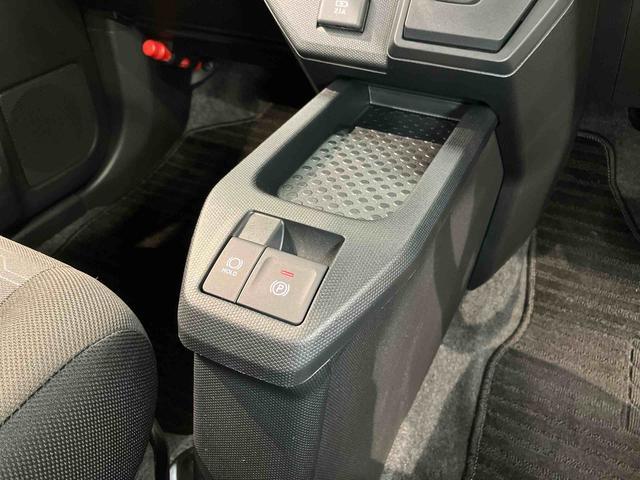 Daihatsu Taft 11