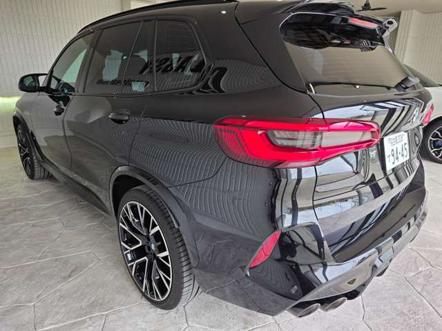 BMW X5 M 12