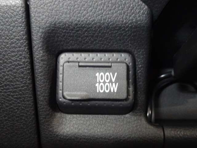 Nissan NV150 AD 7