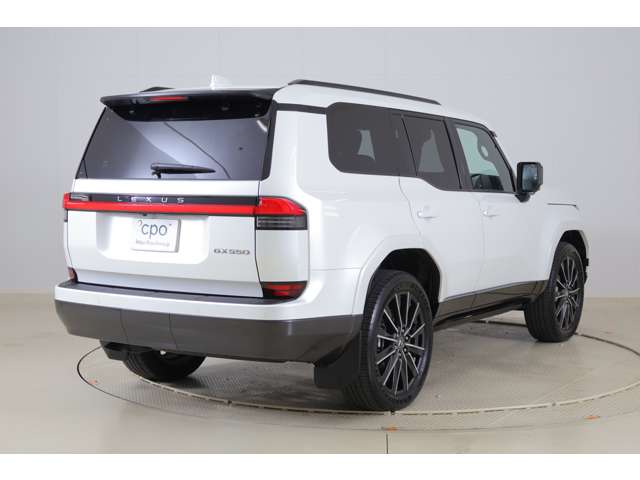 Lexus GX 2