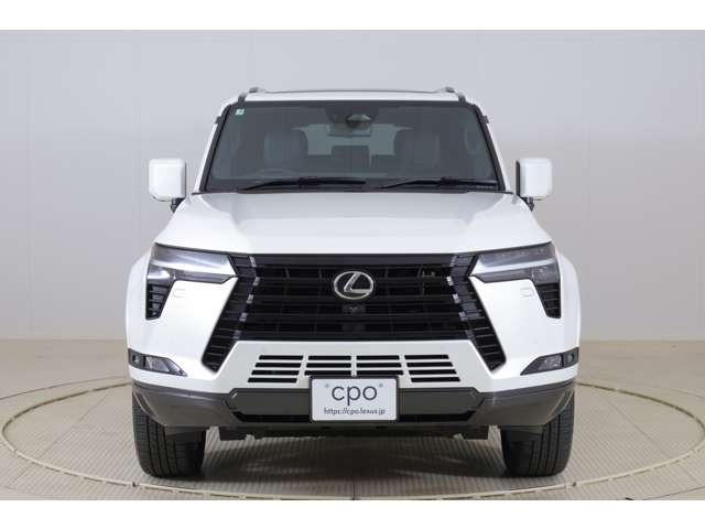 Lexus GX 5