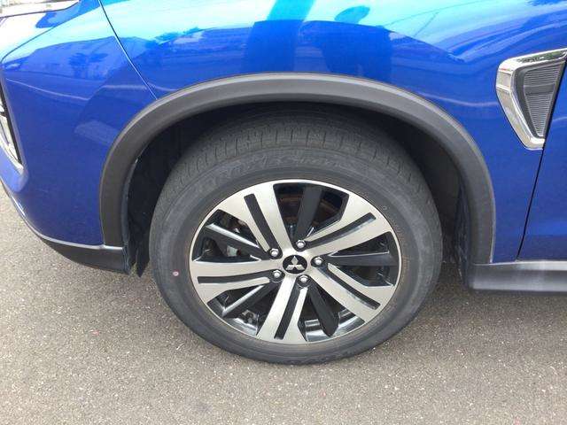 Mitsubishi RVR 12