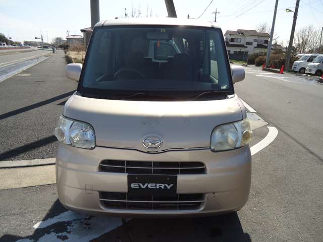 Daihatsu Tanto 3