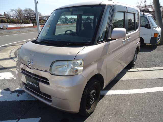 Daihatsu Tanto 4