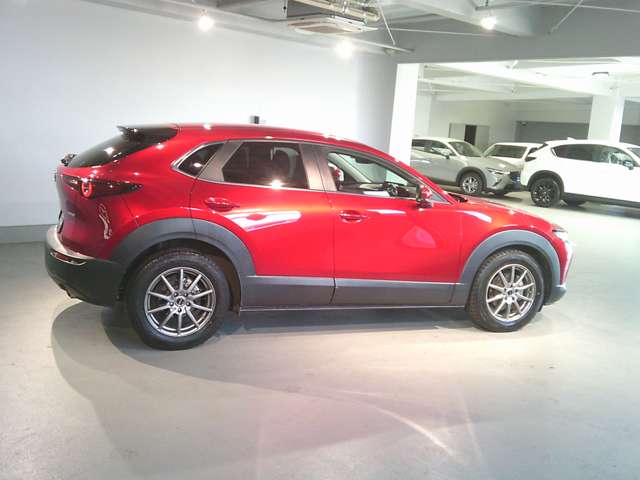 Mazda CX-30 4