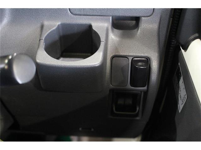 Daihatsu Hijet Deck Van 12