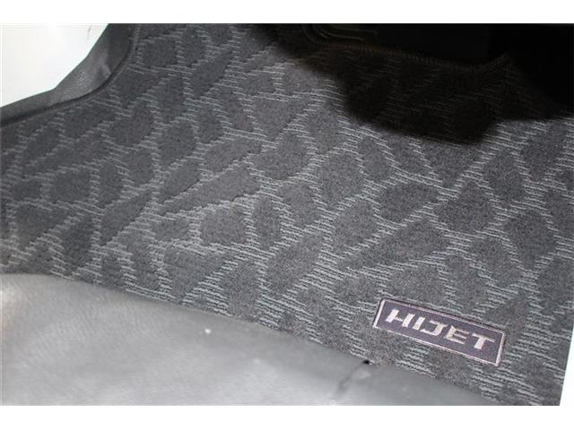 Daihatsu Hijet Deck Van 9