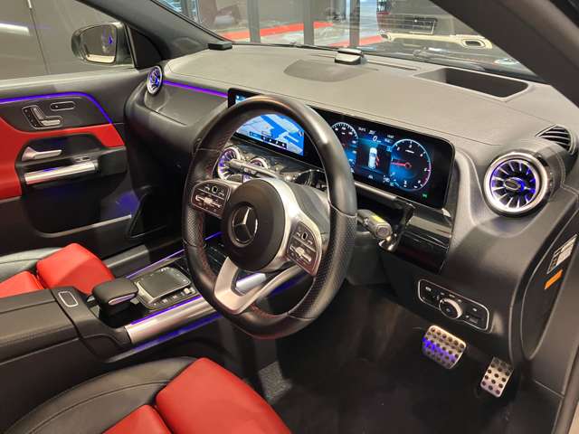 Mercedes-Benz GLA-Class 7