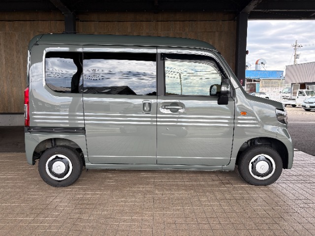 Honda N-VAN 4