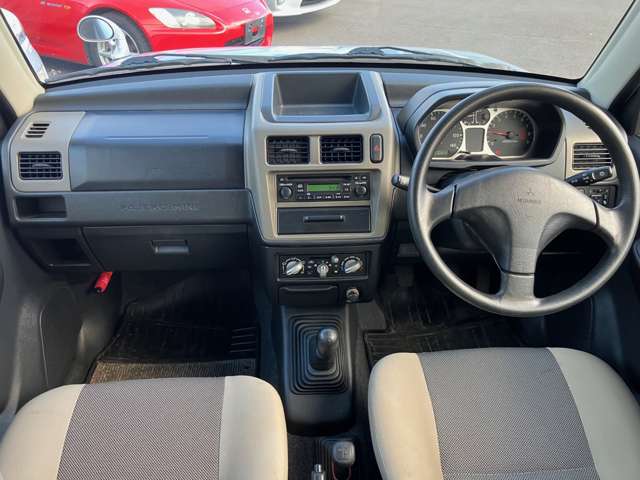 Mitsubishi Pajero Mini 10
