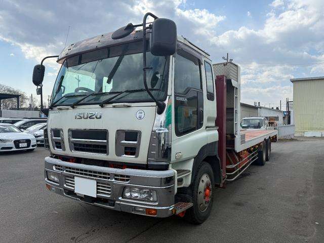 Isuzu Giga 4