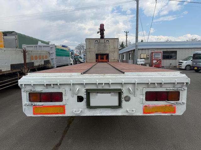 Isuzu Giga 6