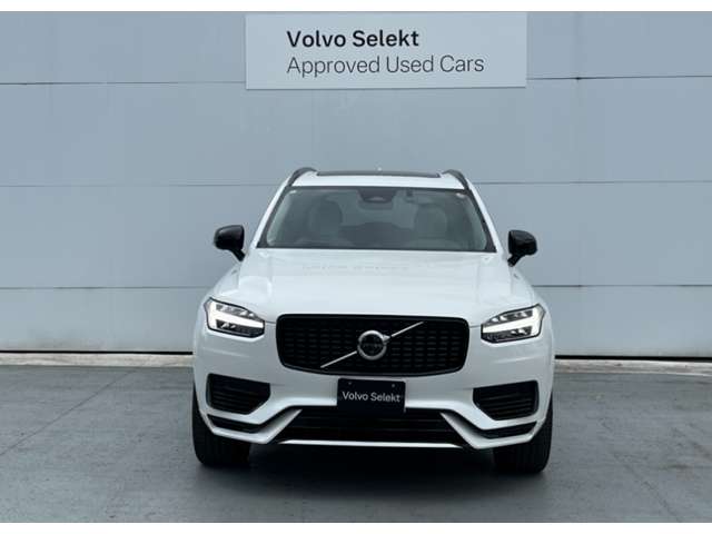 Volvo XC90 4