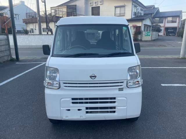 Nissan NV100 Clipper 3
