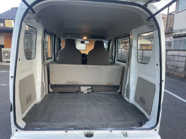 Nissan NV100 Clipper 9