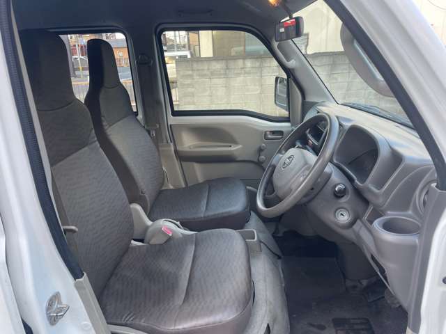 Nissan NV100 Clipper 10