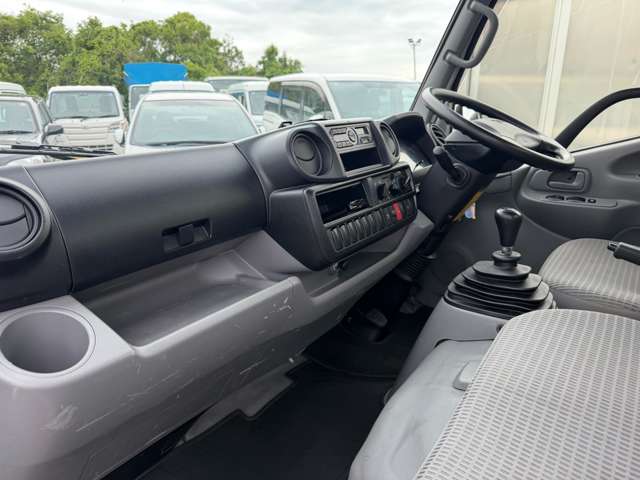 Toyota Toyoace 11