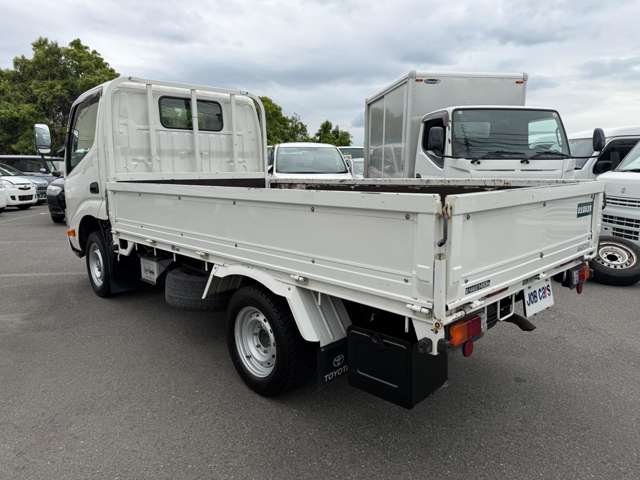 Toyota Toyoace 4