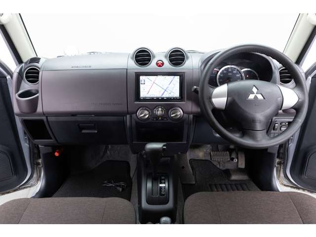 Mitsubishi Pajero Mini 2