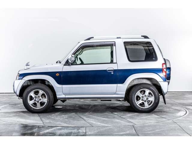Mitsubishi Pajero Mini 6