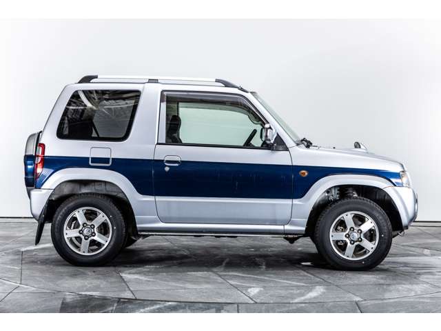Mitsubishi Pajero Mini 9
