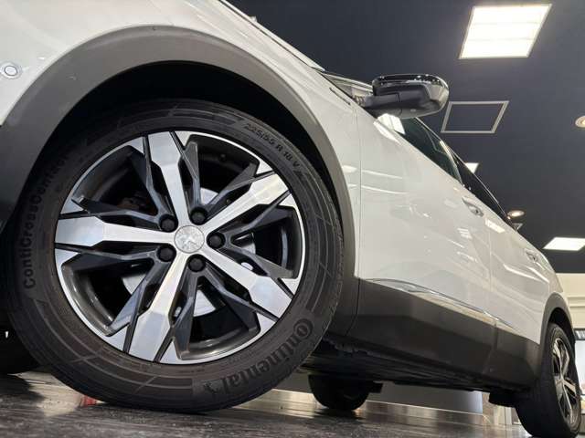 Peugeot 3008 5