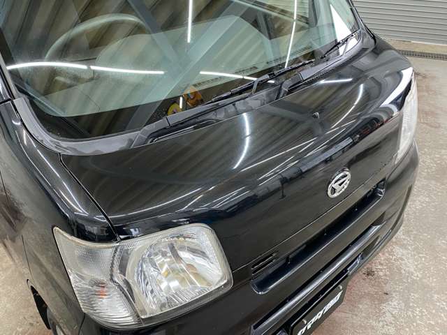 Daihatsu Hijet Cargo 11
