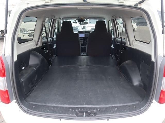 Toyota Succeed Van 11