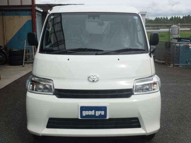 Toyota Town Ace Van 2