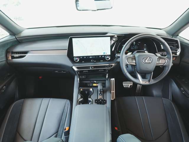 Lexus RX 6