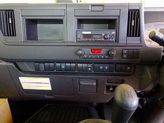 Isuzu Forward 11