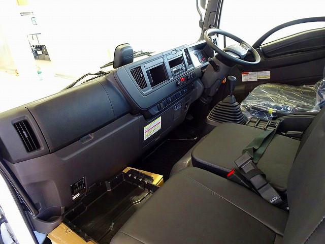 Isuzu Forward 8