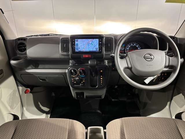 Nissan NV100 Clipper 3